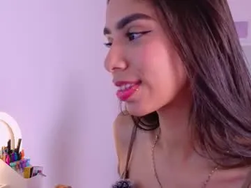 emma_scott_7 – webcam model profile photo Image 5