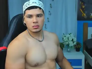 glossybabe_ – webcam model profile photo Image 10