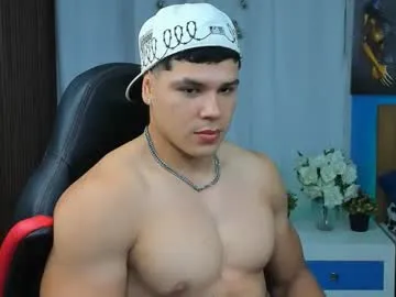 glossybabe_ – webcam model profile photo Image 16