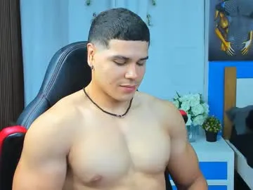 glossybabe_ – webcam model profile photo Image 6