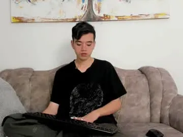 to4ka-gi – webcam model profile photo Image 11