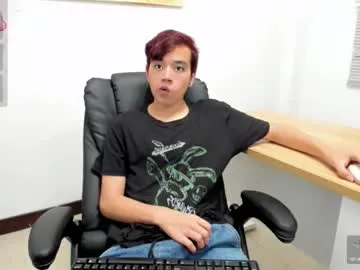 to4ka-gi – webcam model profile photo Image 16