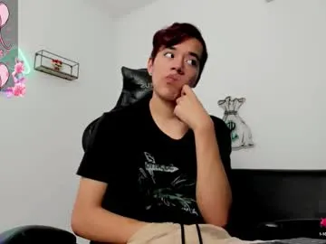 to4ka-gi – webcam model profile photo Image 17