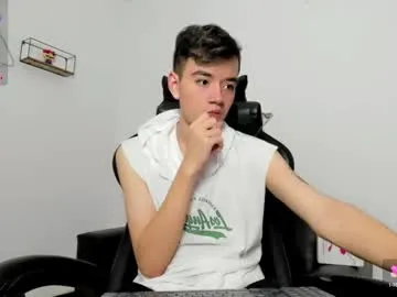 to4ka-gi – webcam model profile photo Image 9