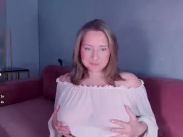 leilapons – webcam model profile photo Image 11