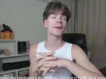 xlunami – webcam model profile photo Image 18