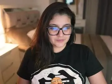 katherinepeti – webcam model profile photo Image 7