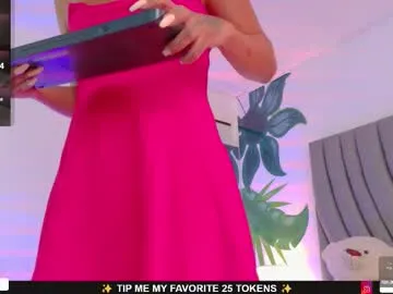 vixenvictoriaa – webcam model profile photo Image 8