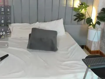 vixenvictoriaa – webcam model profile photo Image 8