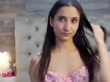 xlunami – webcam model profile photo Image 11