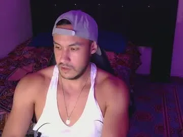 xlunami – webcam model profile photo Image 11