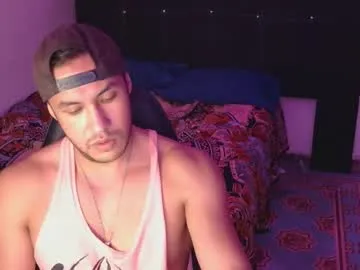 xlunami – webcam model profile photo Image 13