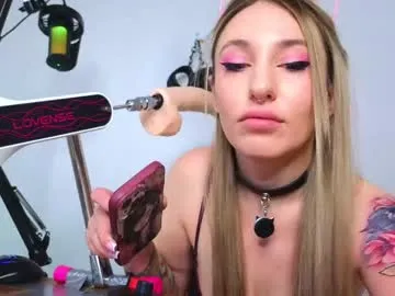 caseylucious Image 2