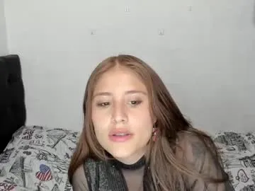 karolina7 – webcam model profile photo Image 2