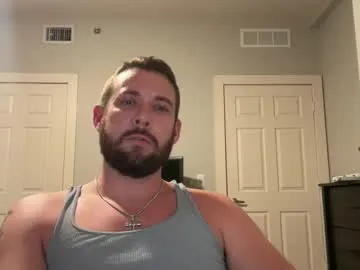 Vik1One1 – webcam model profile photo Image 10