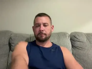 Vik1One1 – webcam model profile photo Image 11