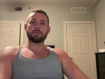 Vik1One1 – webcam model profile photo Image 18