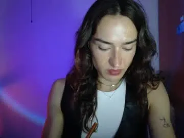 PinkFoxya – webcam model profile photo Image 8