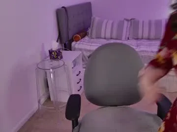 matildamoist – webcam model profile photo Image 17