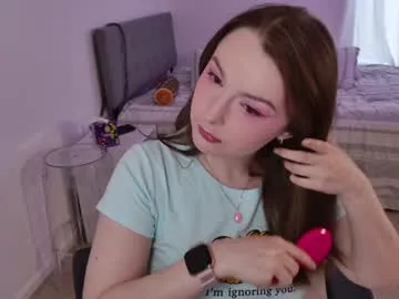 matildamoist – webcam model profile photo Image 4