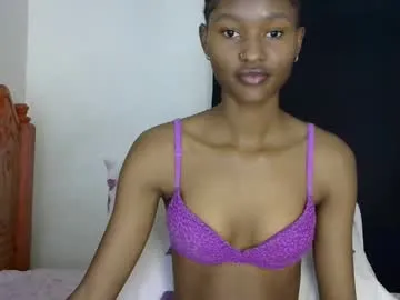 Ellidi – webcam model profile photo Image 2