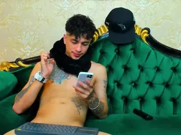 alex_bigclit – webcam model profile photo Image 5