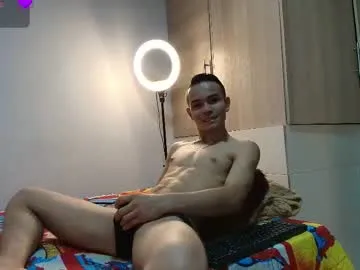 millemimi – webcam model profile photo Image 2