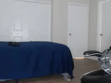 glossybabe_ – webcam model profile photo Image 3