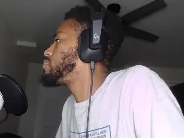 glossybabe_ – webcam model profile photo Image 9