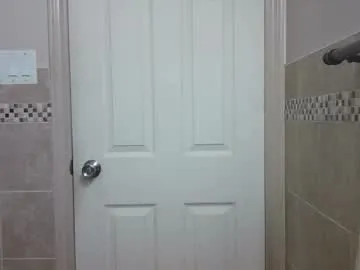 MinniMia – webcam model profile photo Image 12