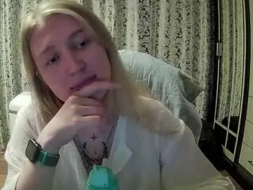 liz_holmes – webcam model profile photo Image 9