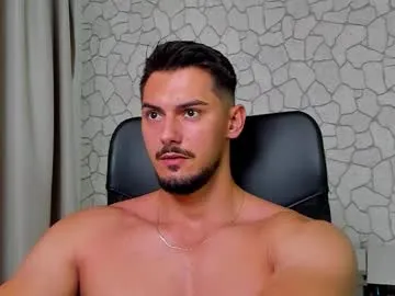 b4by_emilia – webcam model profile photo Image 16