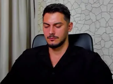 b4by_emilia – webcam model profile photo Image 9