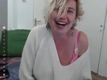 katysha_ – webcam model profile photo Image 17