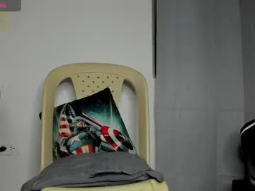 adria_ross – webcam model profile photo Image 2