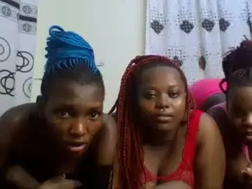 heyhorny_cb – webcam model profile photo Image 2