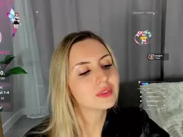 ambaar_moon_ free chat on liveonude Image 12