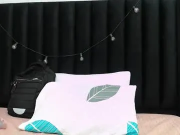 mara_summer – webcam model profile photo Image 13