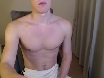 shiny-lily – webcam model profile photo Image 15