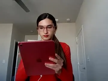 Maya-onelya – webcam model profile photo Image 12