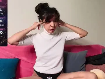 xlunami – webcam model profile photo Image 18