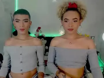 PinkFoxya – webcam model profile photo Image 2