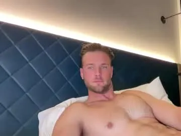 shiny-lily – webcam model profile photo Image 7