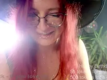 xlunami – webcam model profile photo Image 12