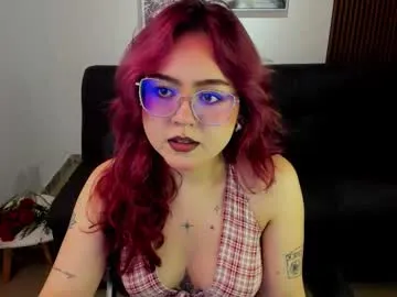 ella_squirt – webcam model profile photo Image 12