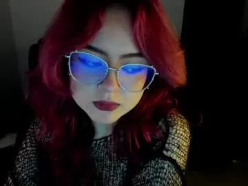 ella_squirt – webcam model profile photo Image 7