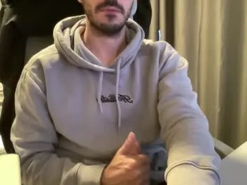 Likachkaa – webcam model profile photo Image 19