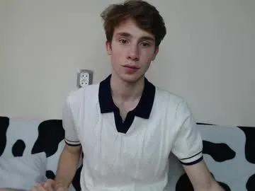 GeminiCode22 – webcam model profile photo Image 19