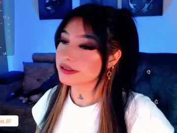 MaddieBryggs – webcam model profile photo Image 15