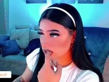 MaddieBryggs – webcam model profile photo Image 16